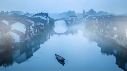 淡蓝清晨古镇朦胧水乡