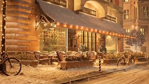 夜晚下雪的街道