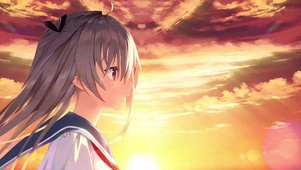 亚托莉（左）