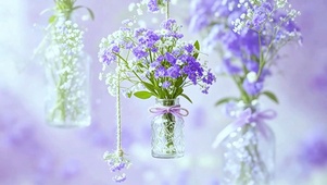 紫色花瓶风铃