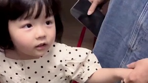 丸子妹游泳