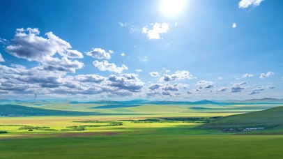 蓝天下的大草原