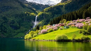 唯美湖水山川