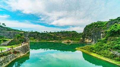 青山湖泊