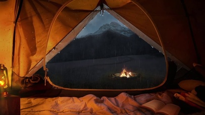 舒适帐篷上的雨