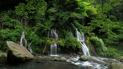 4K山涧绿林瀑布