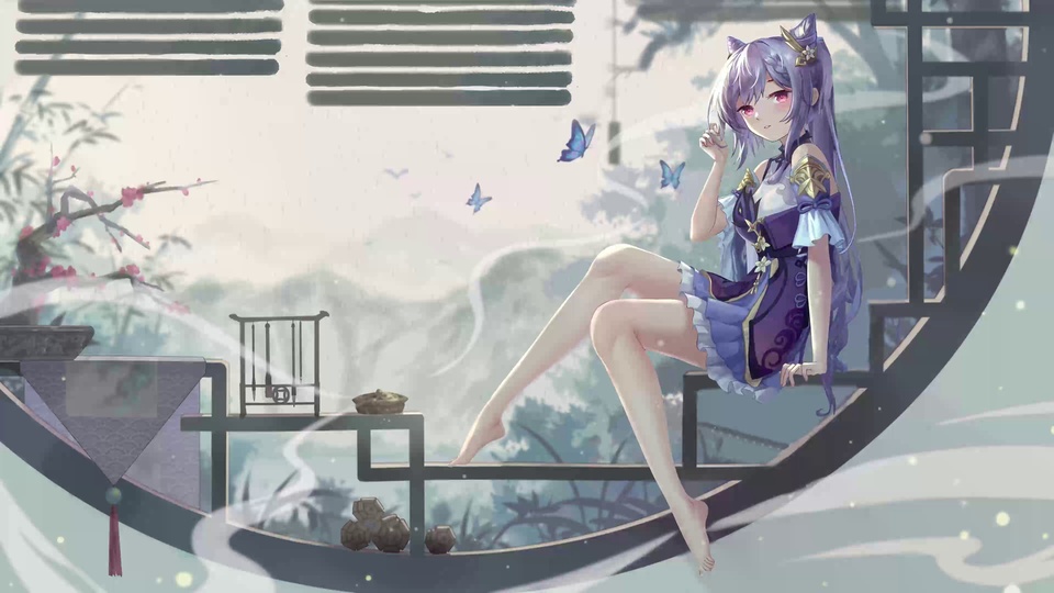 紫发金饰的古风少女立于中式露台，身着紫白镶金古风短连衣裙，身旁飞舞蓝蝶，背景有青灰圆窗与梅枝，烟雾朦胧。