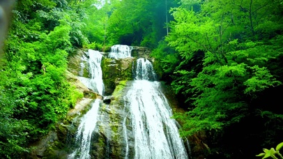 唯美深山瀑布 4K