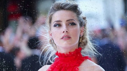 金发碧眼大美女~