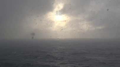 海上大雪
