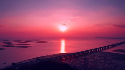 跨海大桥边唯美夕阳晚霞