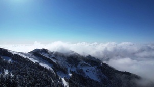 白云雪山