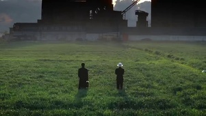 该怎么形容这种氛围~