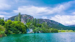 青山绿水