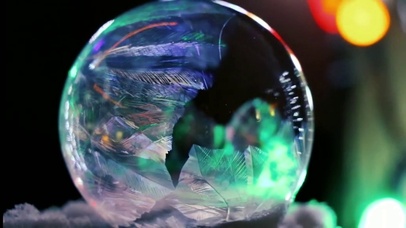 五彩斑斓冰冻泡泡