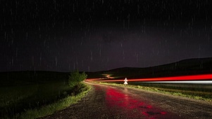 雷雨公路