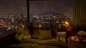 安静放松雨夜房间