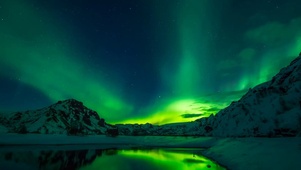 雪地极光