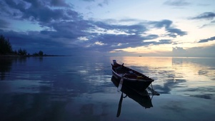 宁静的湖景