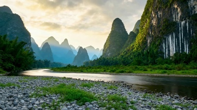 桂林清晨山水河流风光