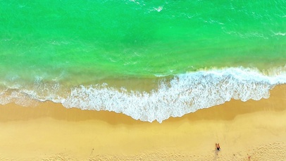 碧绿沙滩海浪 4K