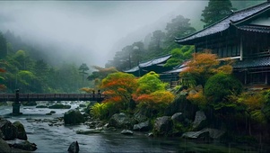 雨天云雾山庄河流