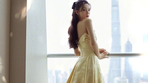 清纯性感女孩
