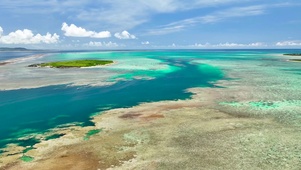 航拍美丽浅海