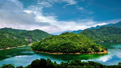 静观天边云卷云舒