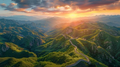 清新日出长城风光