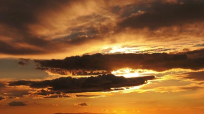 唯美傍晚落日云层