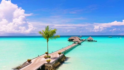 马尔代夫海边栈桥
