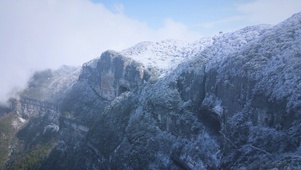 唯美雪山风景