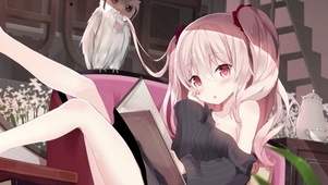 粉毛少女