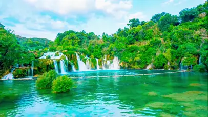 绝美风景-青山绿水瀑布