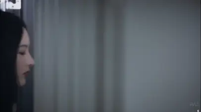 高冷的小姐姐