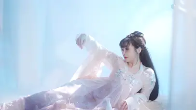 国风古装小姐姐跳舞