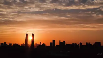 4K夏季夏天日落晚霞彩云