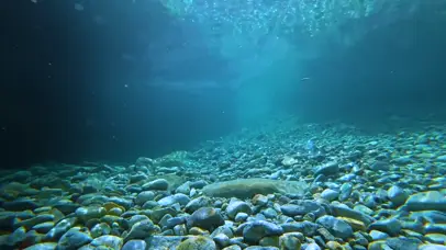 唯美水底鹅卵石