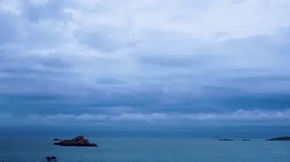 4K海平线乌云密布