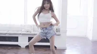 美女小姐姐热舞