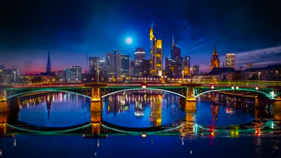 江上城市夜景
