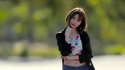 小姐姐向你走来