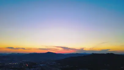 4K大山夕阳彩霞