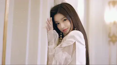 甜美治愈小姐姐