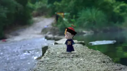 僵小鱼-雨后玩耍