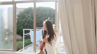 海边阳光小院子