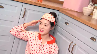 清纯可爱小姐姐