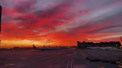 乌鲁木齐夕阳机场