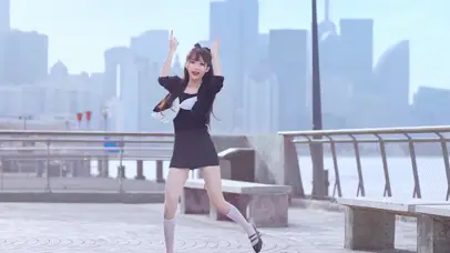 清纯小姐姐沙雕舞